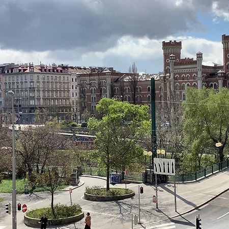 Central-New ; Marvelous Views فيينا المظهر الخارجي الصورة
